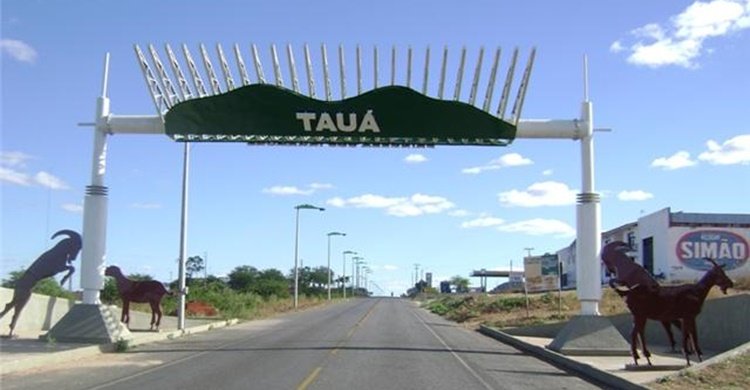 Tauá Ceará fonte: www.reporterceara.com.br Fonte: www.reporterceara.com.br